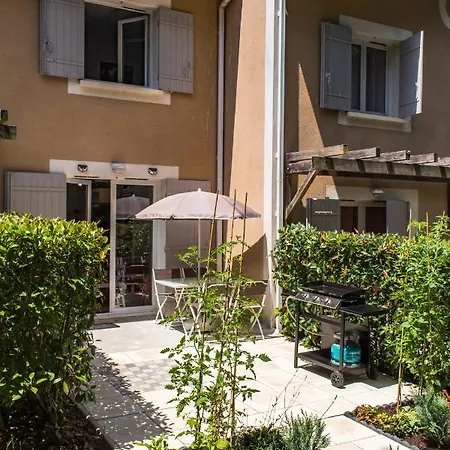 Golf Domaine Albret - Charmant Duplex T3 Re-Equipe Avec Piscine Et Terrasse Amenagee Barbaste Exterior photo